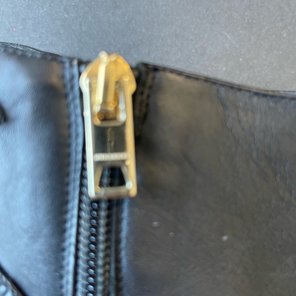 Burberry ladies ancle bots. Size 41. Black - Picture 13 of 14